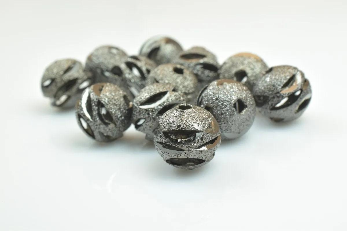 100 PCs Gun Metal Plated Black Carved Round Beads 6mm/8mm/10mm Diamond Cut For Jewelry Making