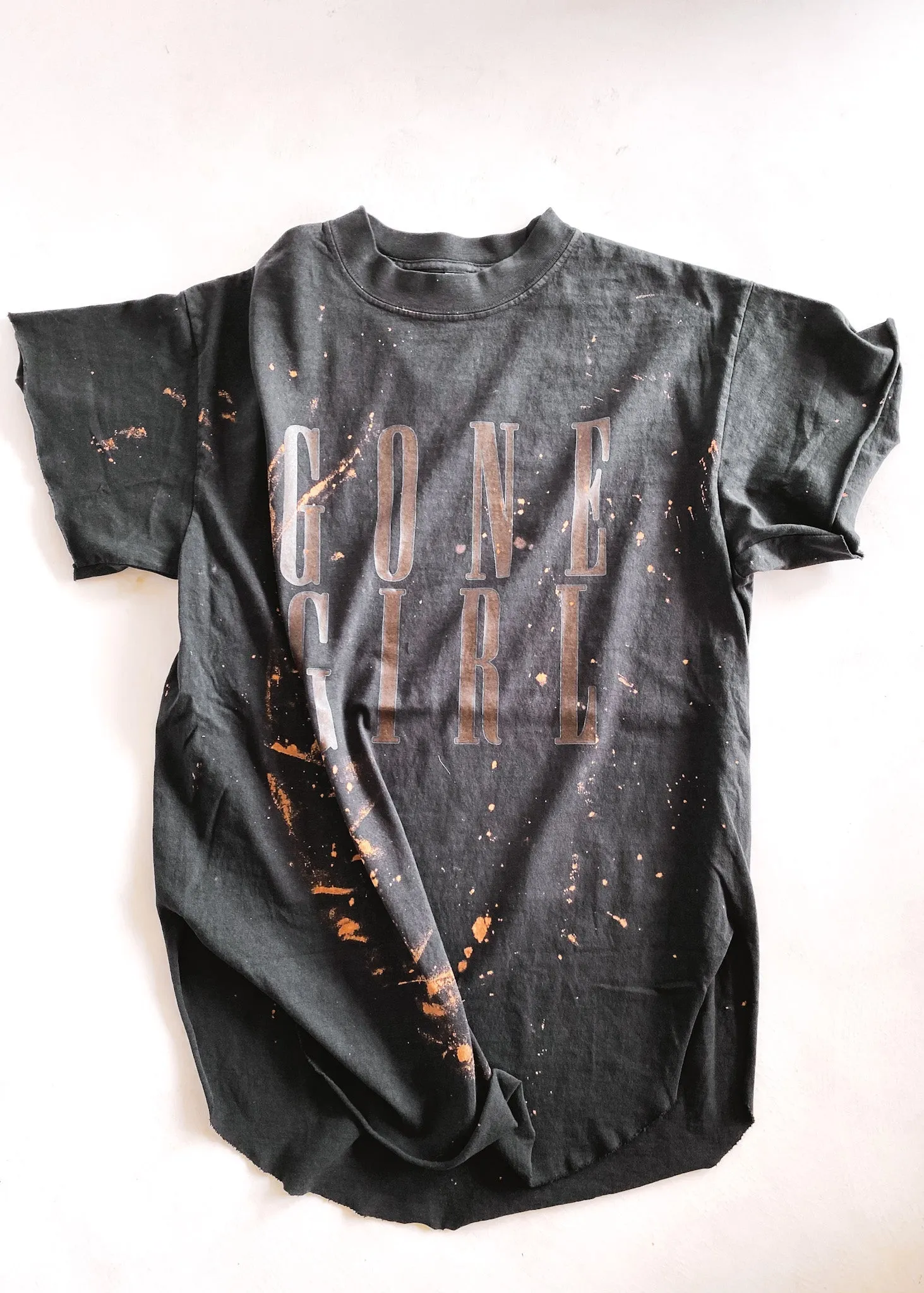 90's GONE GIRL BLEACHED OUT SIDE SLIT TEE