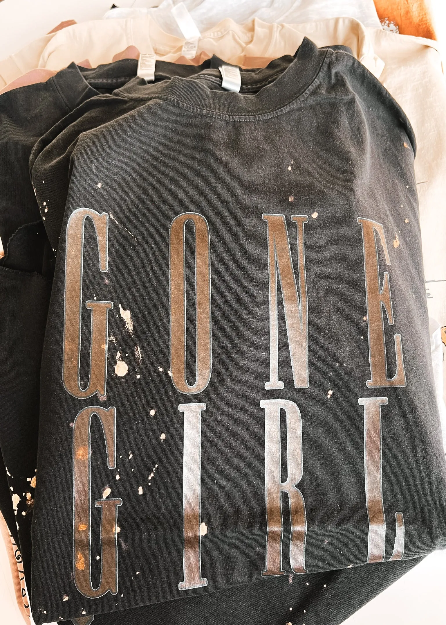 90's GONE GIRL BLEACHED OUT SIDE SLIT TEE