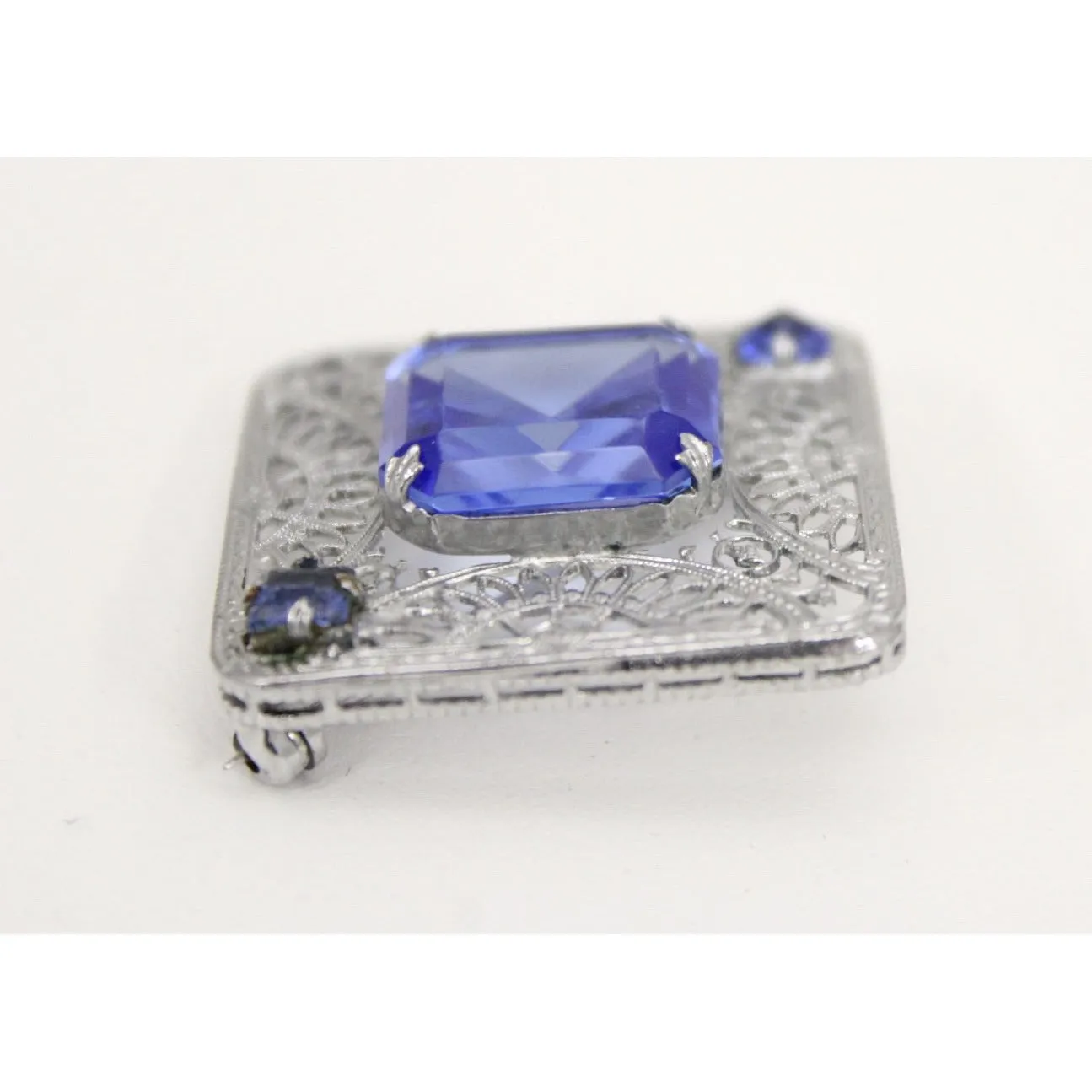 Antique Art Deco Brooch 1920s Square Pin Blue Glass White Metal Filigree 1 3/8" Cloche Pin