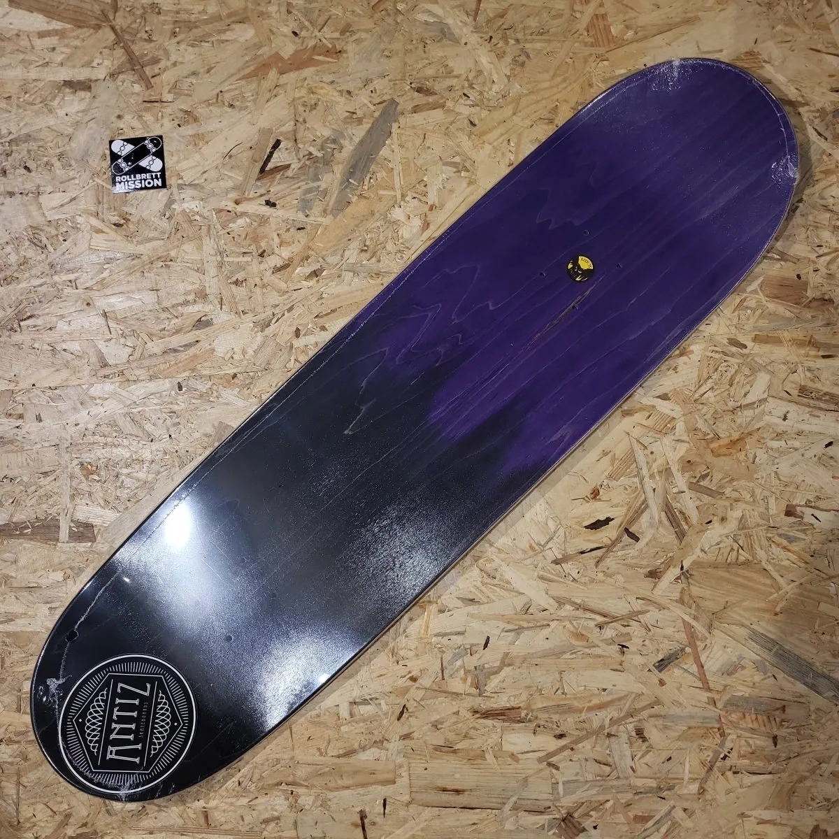 Antiz Maria 8.5 Purple Black Deck
