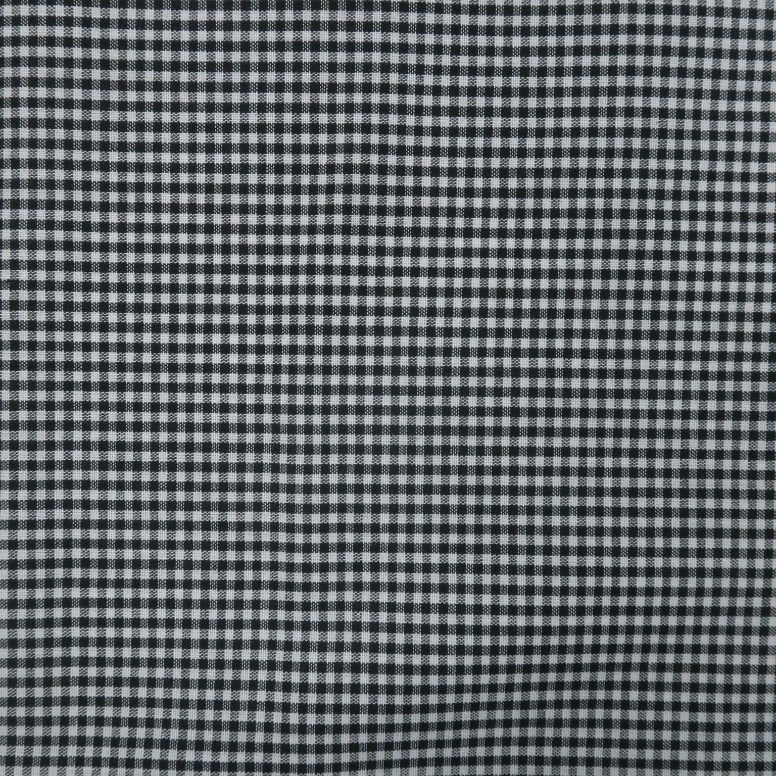 Black and White Shepards Check Cotton Blended Broadcloth