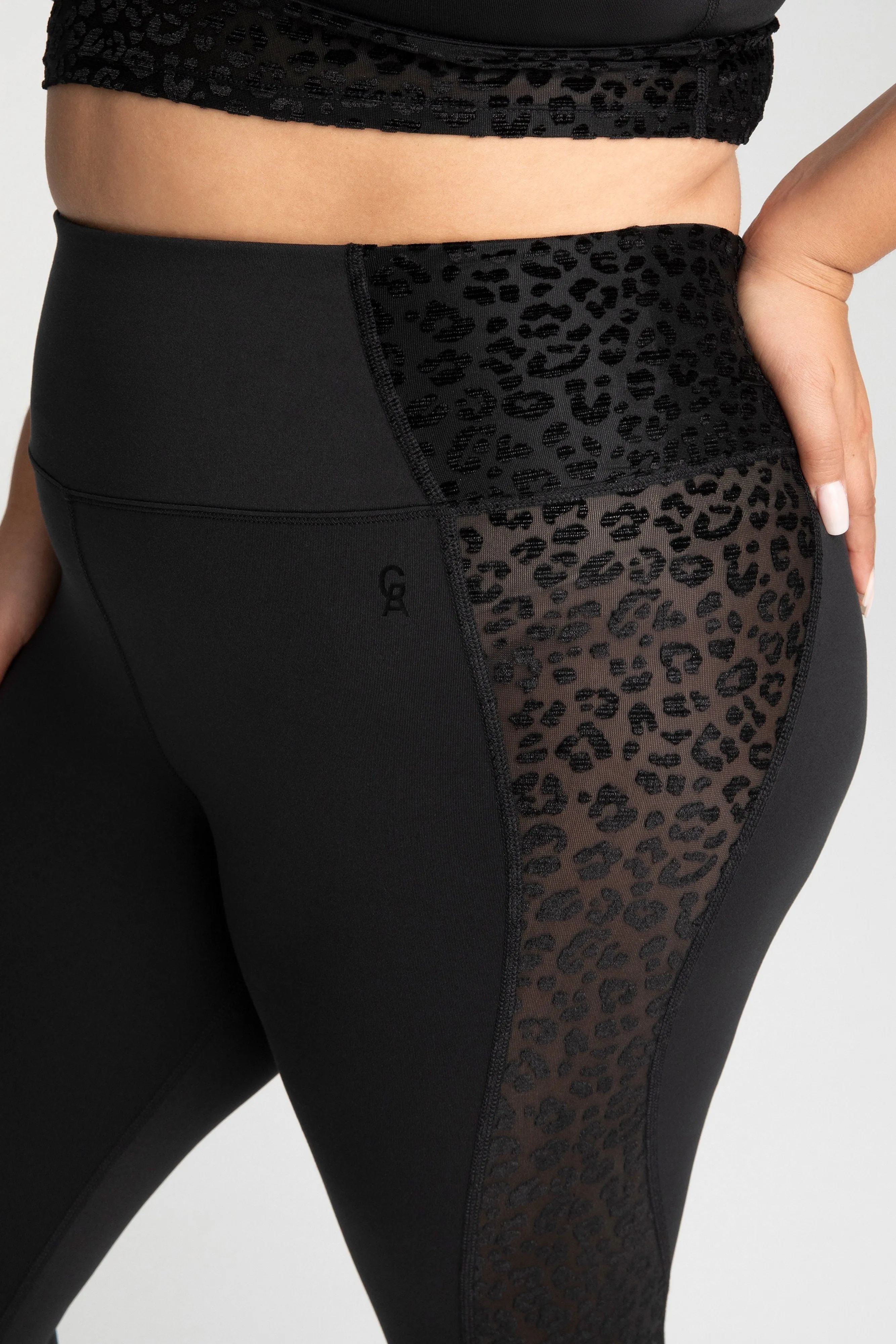 CHEETAH CONTOUR LEGGING | BLACK001