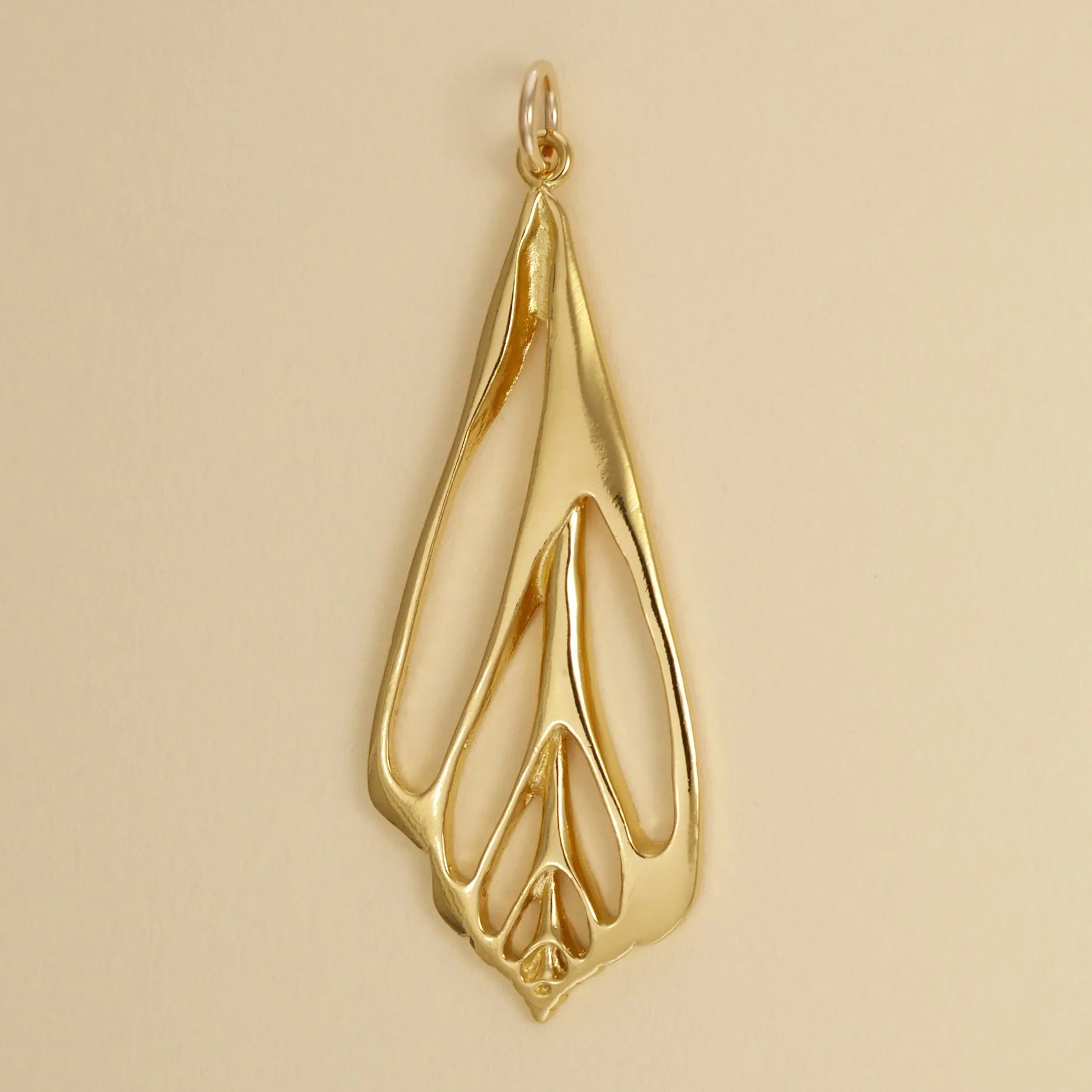 Chula Shell Slice Pendant