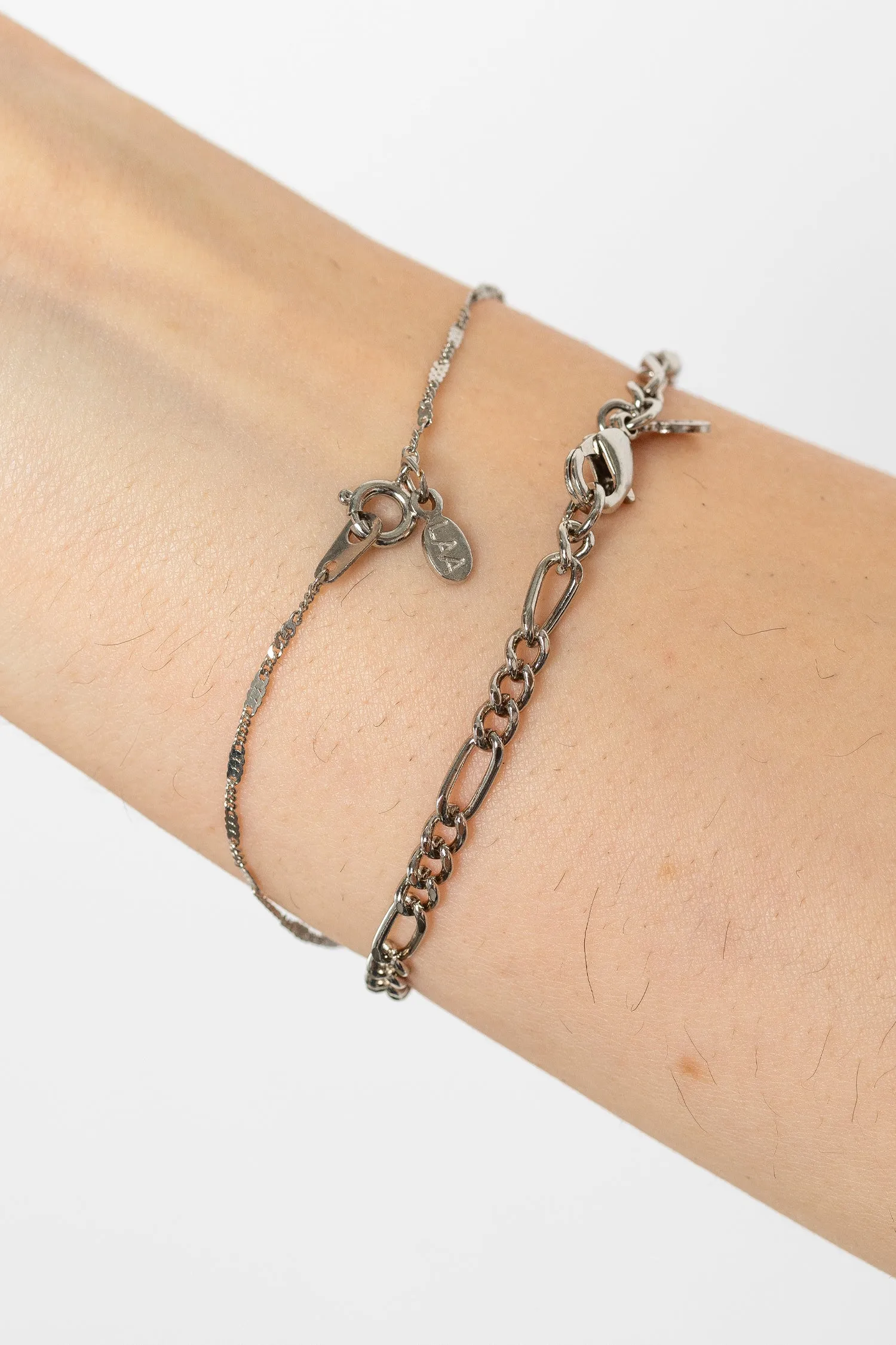 JWLFB - Unisex Figaro Chain Bracelet