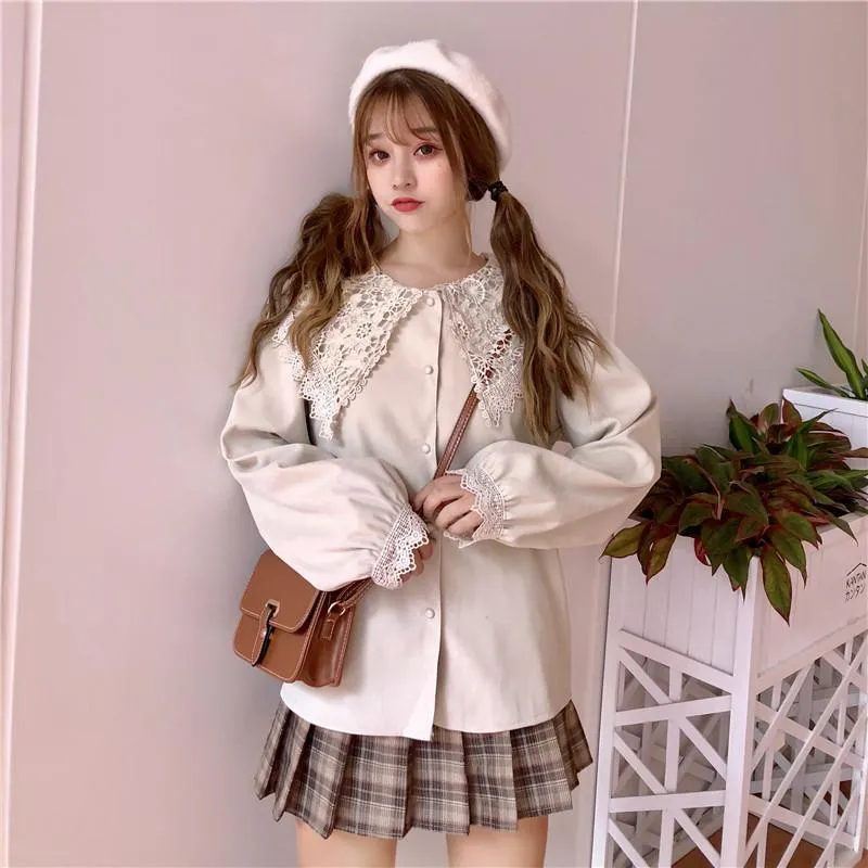 Kawaii Flare Sleeved Shirt