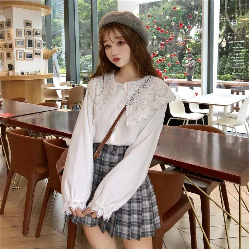 Kawaii Flare Sleeved Shirt