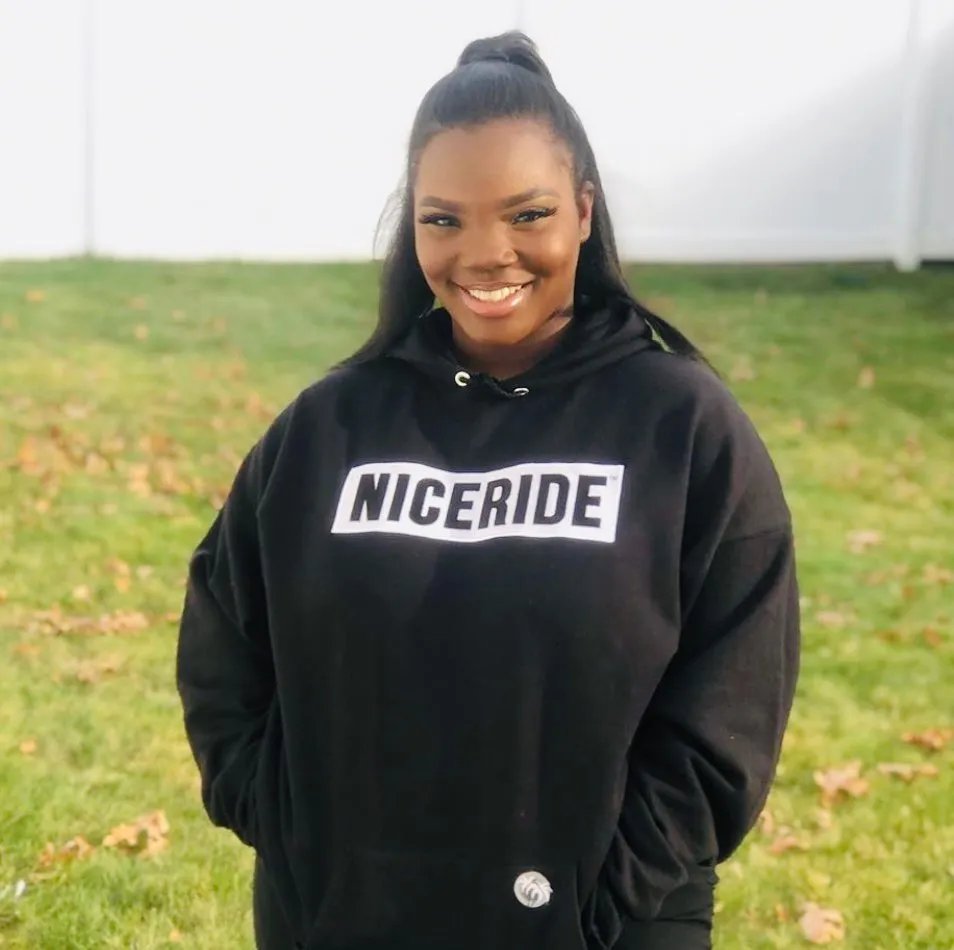"Influencer" Black Pullover Hoodie for Men And Women
