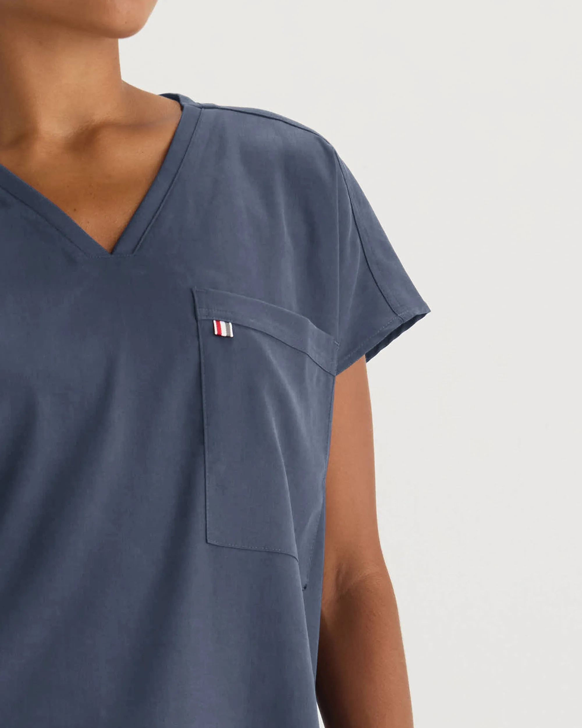 TENCEL™ Bell ‎ Relaxed Scrub Top